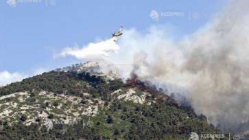 MAE: Atenţionare de călătorie - risc ridicat de incendii de vegetaţie în Republica Elenă