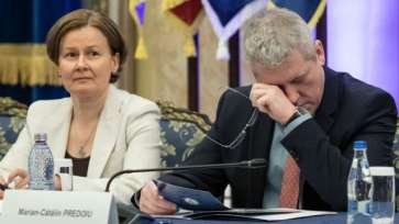 Cei doi candidați la funcția de procuror general al României, Gabriela Scutea și Alex Florin Florența, susțin luni interviul la Ministerul Justiției