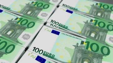 Uniunea Europeană va interzice plăţile în numerar mai mari de 10.000 de euro